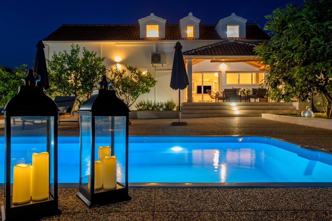 Villa Bellezza Milna  Luaran gambar